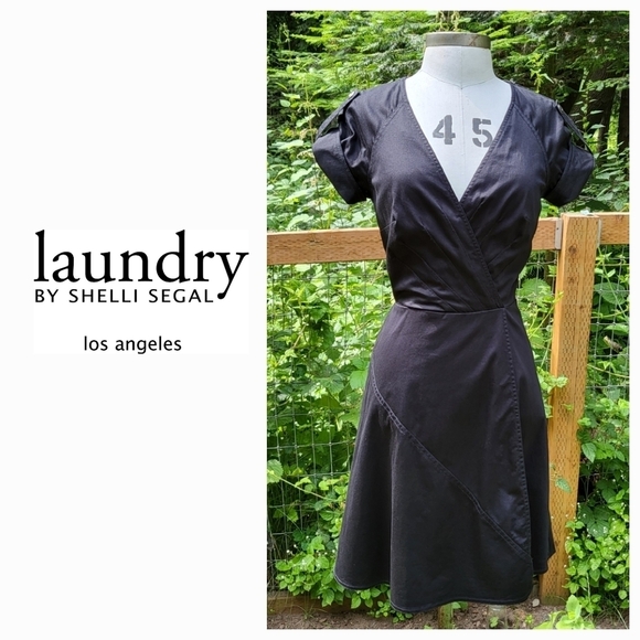 Laundry By Shelli Segal Dresses & Skirts - Laundry by shelli segal faux wrap dress size 6